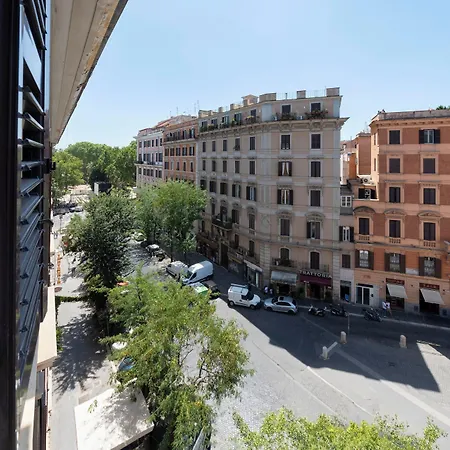 Maria Luxury Apartment